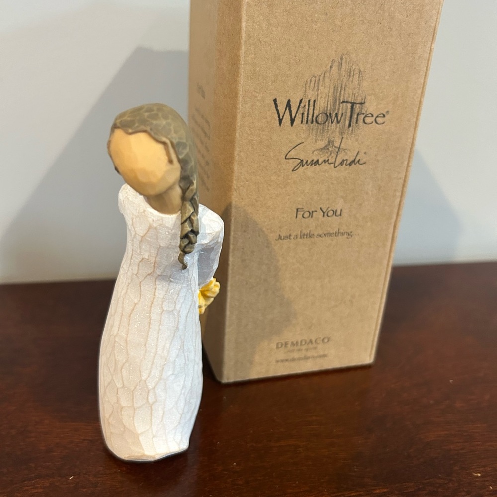 Willow tree just a little something for you brand new in box